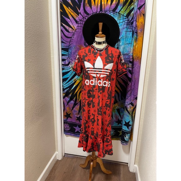 π Beautiful flower sporty dress - Picture 9 of 10